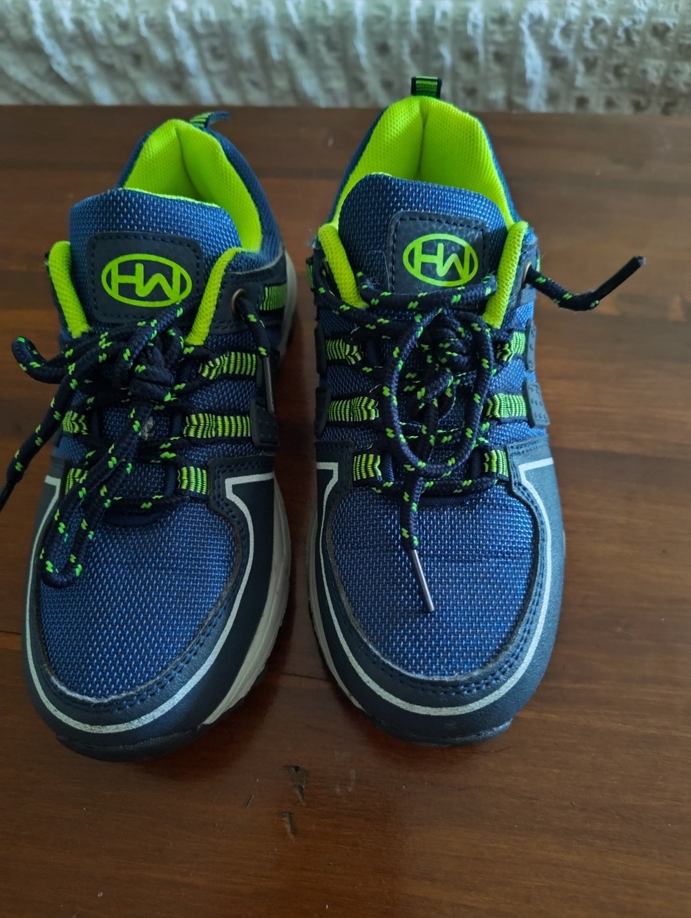 Boys Size 1 H&W Sneakers Multicolor No Insoles Used Great Condition.